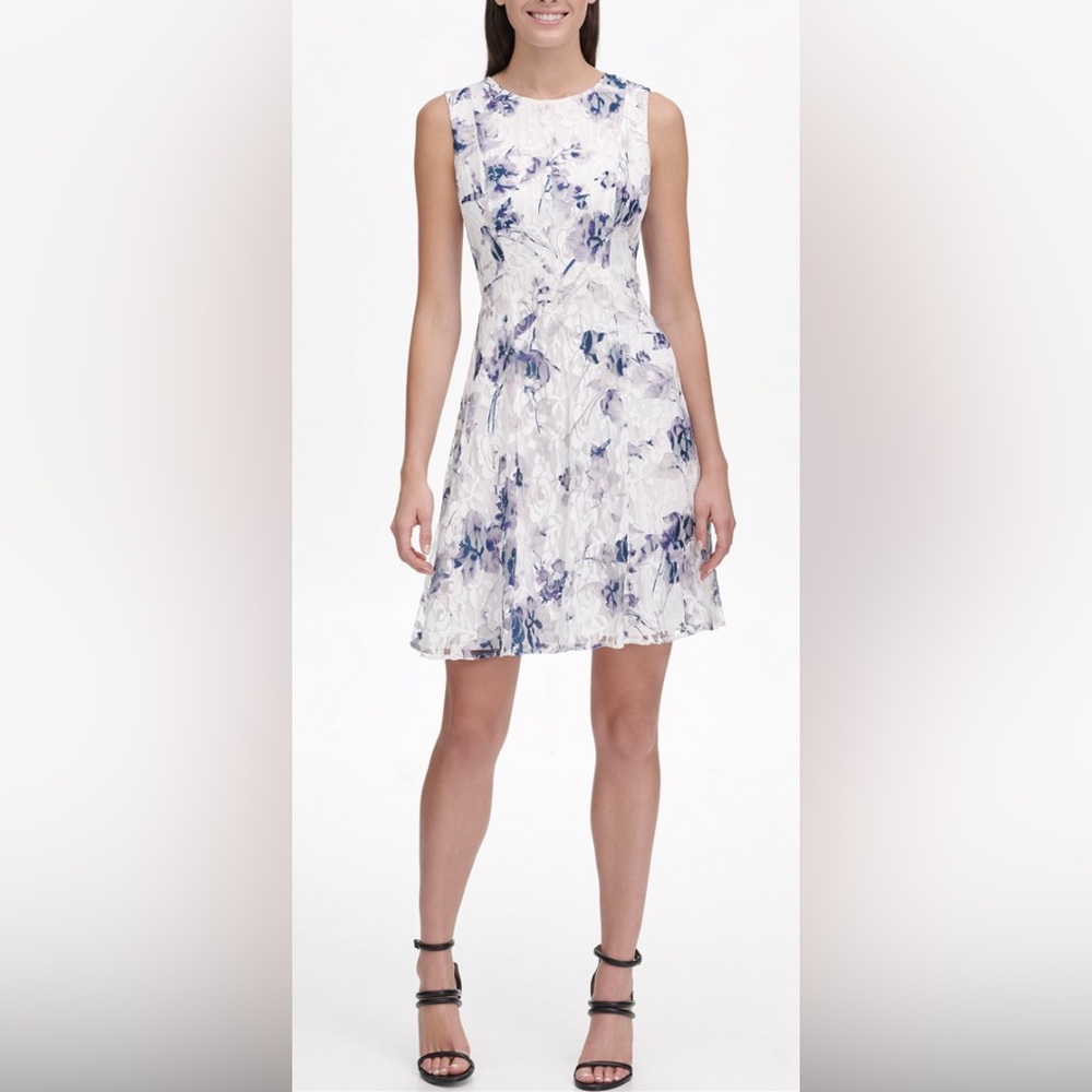 DKNY Blue & White Floral Lace Fit and Flare Mini Dress - Size 6